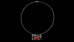 5 - red square bobine - pendant